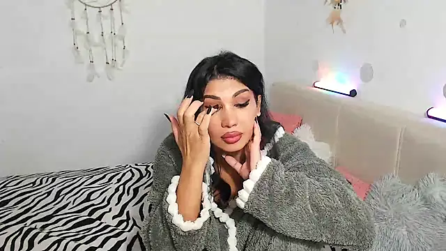 NickyHotXO – Naživo XXX chat