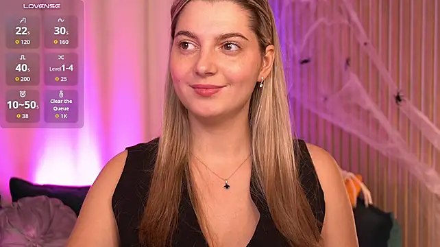 LucreciaStorm Live XXX-Chat