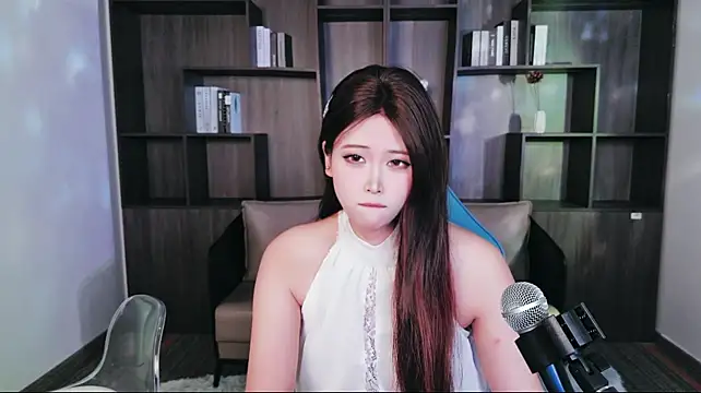 yiyi__01 现场XXX聊天