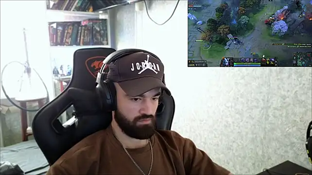 Chat +18 de _Serious_Man ao vivo