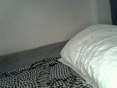 צ'אט XXX בשידור חי של Queennmodell