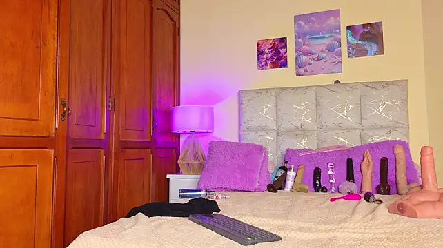دردشة naomy_68 الجنسية المباشرة