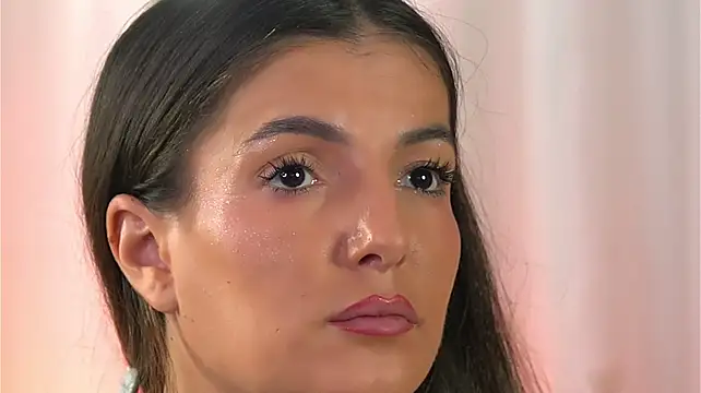 Živý XXX chat KellyMathews