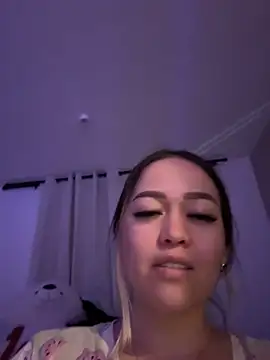 Danielavegax 现场XXX聊天