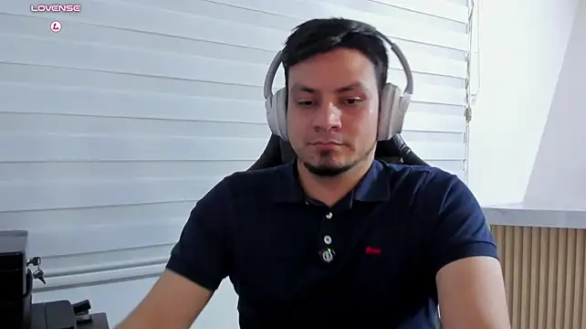 Онлайн чат XXX Rick_Adams