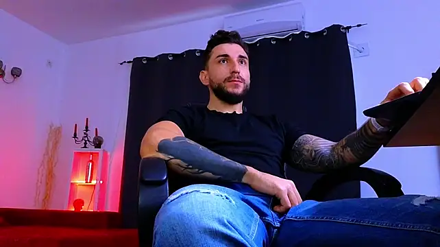 XXX chat uživo modela MightyAaron66