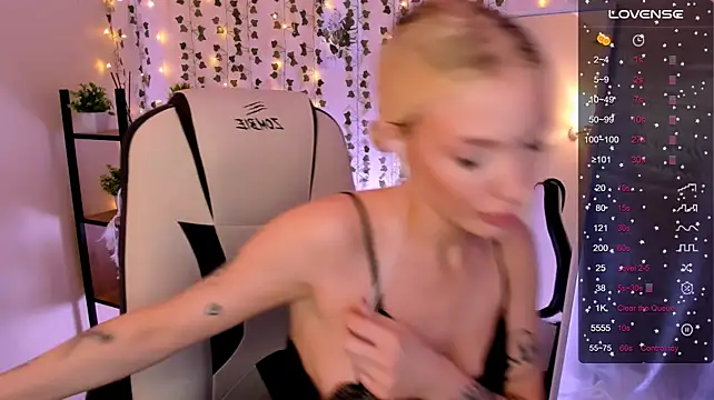 Chat XXX en directo de AnyaTaylor_