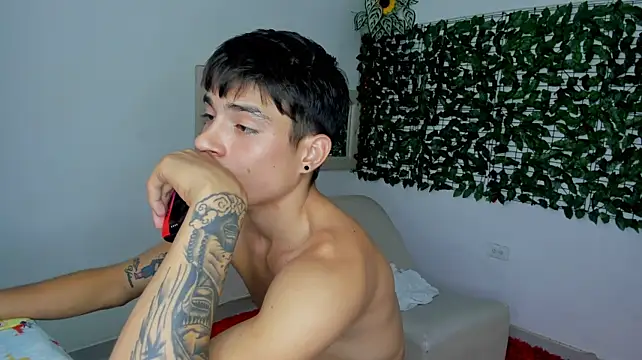 The_beby_guy Chat XXX live
