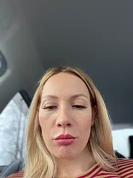 LavenderHot Chat XXX in diretta