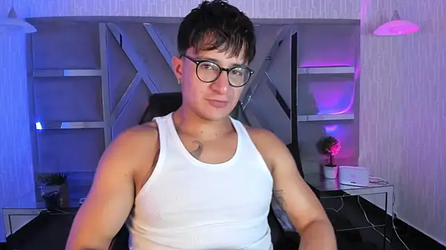 Chat XXX en directo de Hassbyd