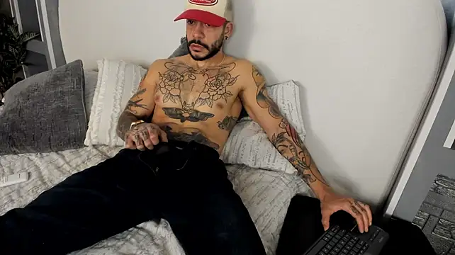Lucas_Amatti Live XXX-chat