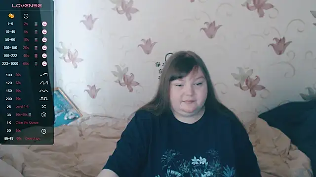 XXX chat uživo modela fistashka___
