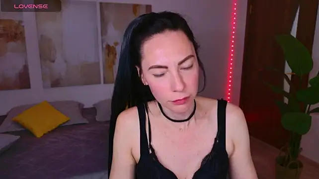 IngaRain Adlı Modelin Canlı XXX Sohbeti