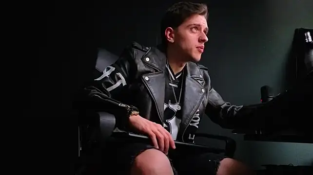 FelixStarkk Live XXX-Chat