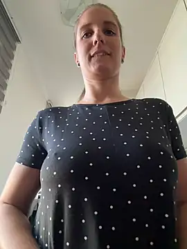 Chat +18 de jennifer11772 ao vivo