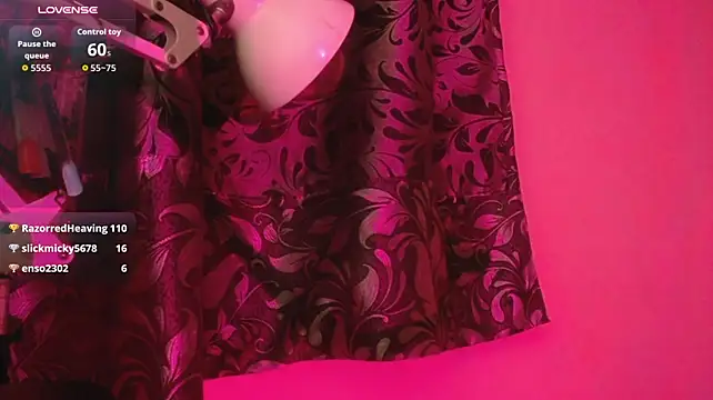 Živý XXX chat BeellaRosse