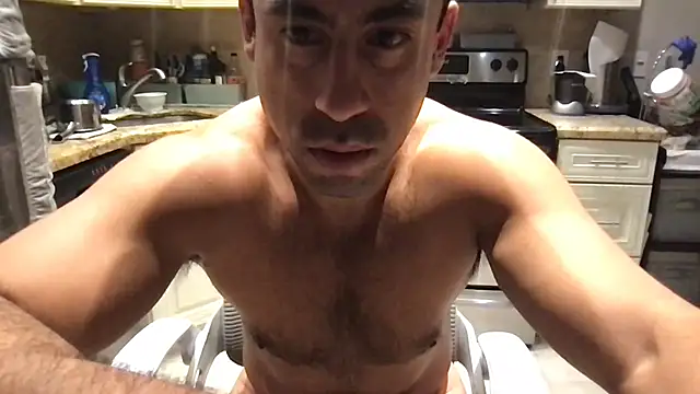 XXX chat uživo modela BigGuyMuscle