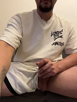Živý XXX chat InsaneMattt