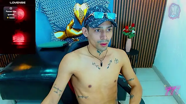 DarkHuntter – Live XXX-chat