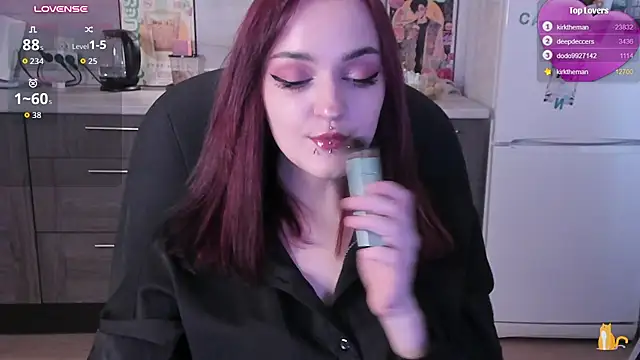 lina__tyaaan Chat XXX live