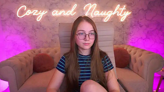 ArrinaWairr Live XXX-Chat