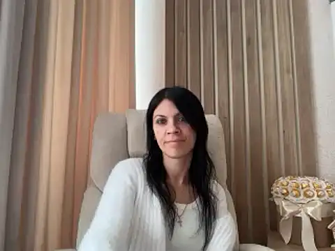 Živý XXX chat InjaAtHome
