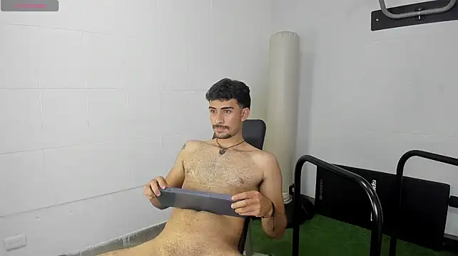 Theo_BossX's Webcam Show