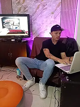 Czat XXX na żywo – HannibalLester