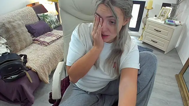 Dyana_Kaylinn élő XXX-chatje