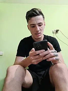 denysio89 live XXX chat