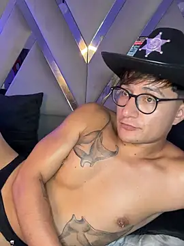 Hassbyd Chat XXX live