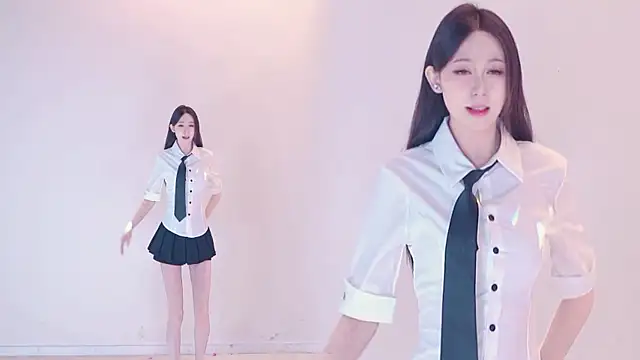 IVE-111 Live XXX-Chat