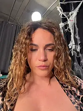 Chat XXX ao vivo de Clarasense__