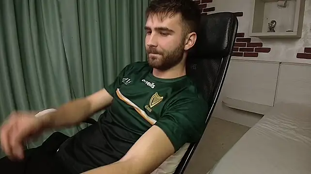 KyloEast's Live XXX Chat