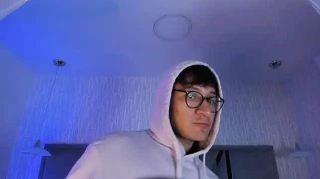 Hassbyd Chat XXX live
