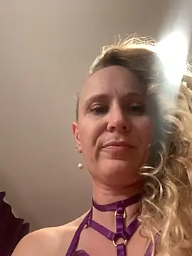 Chatroom XXX en direct de SweetandNastySummer