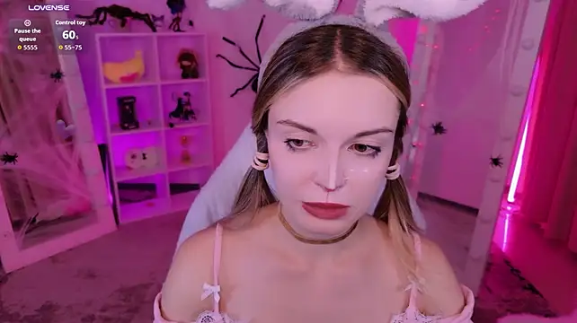 Chat +18 de Reychellle ao vivo