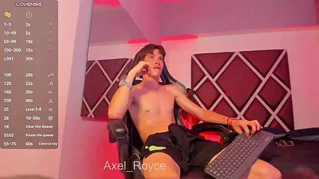 Axel_Royce Chat XXX in diretta