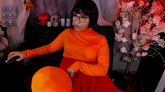 kitty_roxy Show in webcam