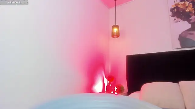 Chat +18 de dolly_zoe ao vivo