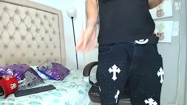 connor_launther_ live XXX chat