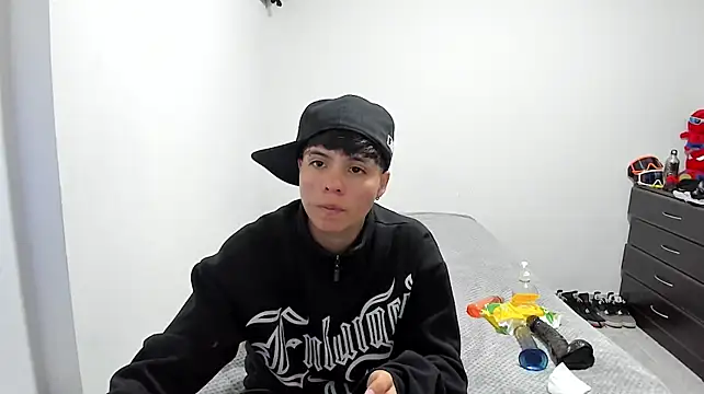 Bruno_Cruzz Live XXX-Chat