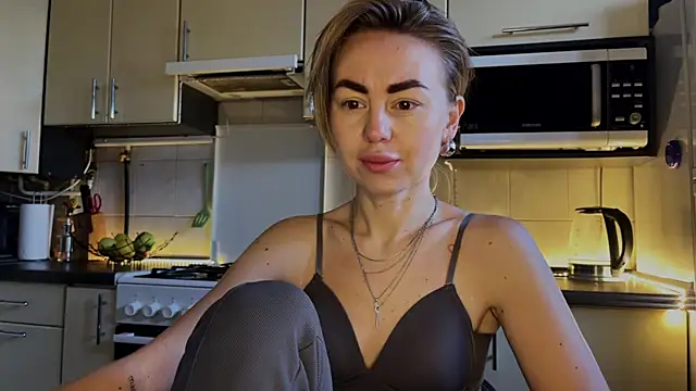 Онлайн чат XXX Marta_Kelly