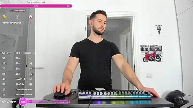 ZackFraserのライブXXXチャット