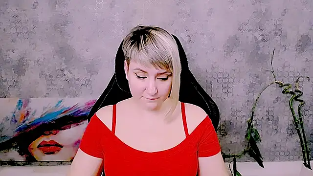 Djullia Chat XXX in diretta