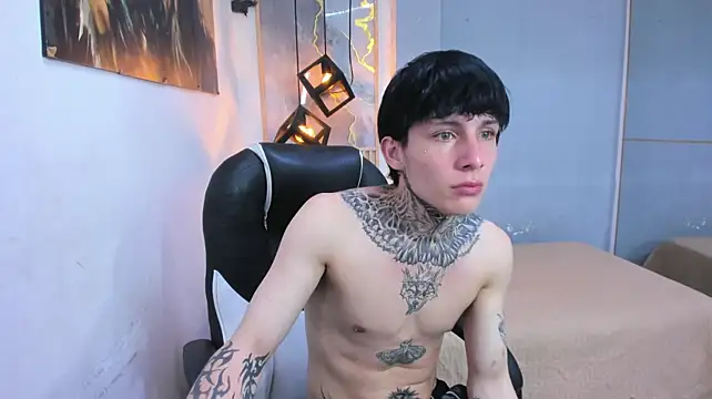 Cry_thereal XXX чат на живо