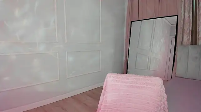 XXX chat uživo modela laylasweet_