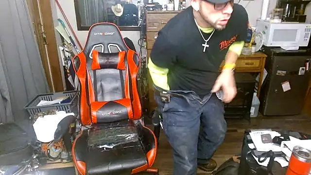 tongueispowerr6d9's Live XXX Chat
