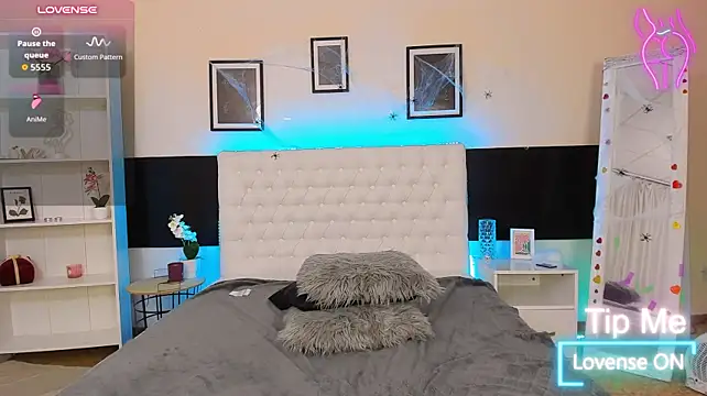 Živý XXX chat KiraNeeww
