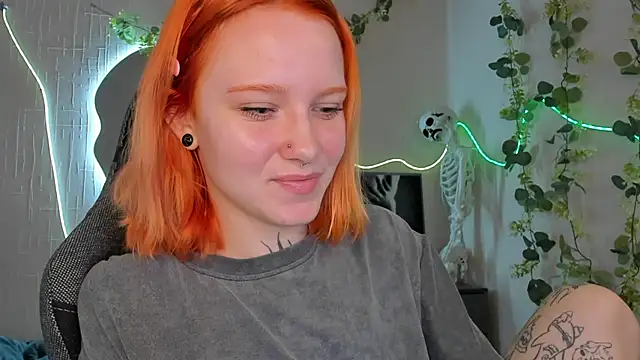 Elastikisss' Live XXX Chat